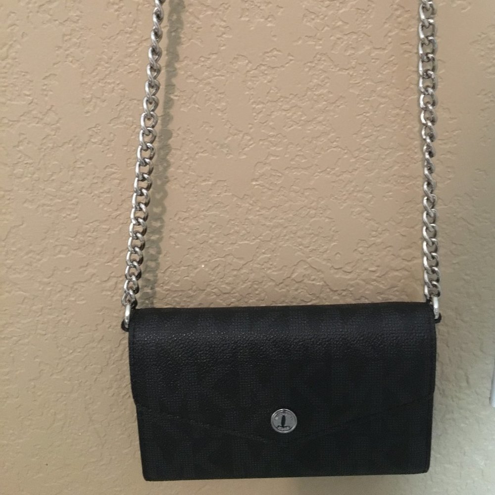 NWOT Michael Kors Mini Crossbody w/ Leather & Chain Strap